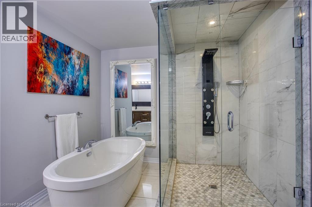 17 Narbonne Crescent, Stoney Creek, Ontario  L8J 0J7 - Photo 25 - 40839409