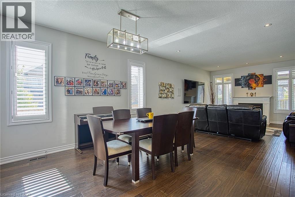 17 Narbonne Crescent, Stoney Creek, Ontario  L8J 0J7 - Photo 7 - 40839409