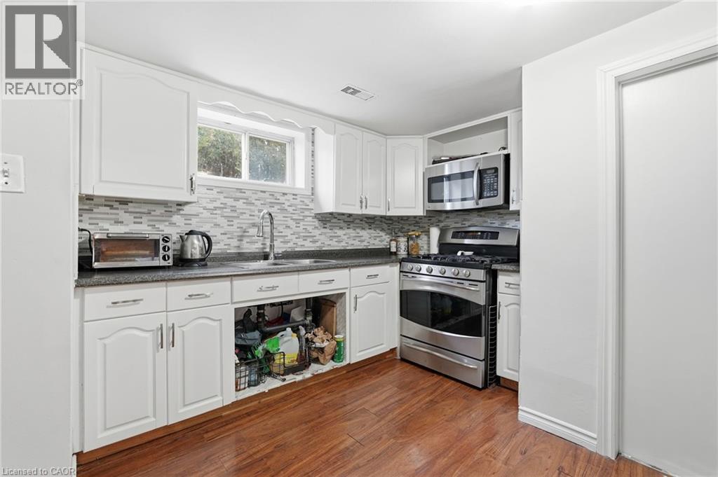 20 Nelligan Place, Hamilton, Ontario  L8K 4X7 - Photo 30 - 40837504