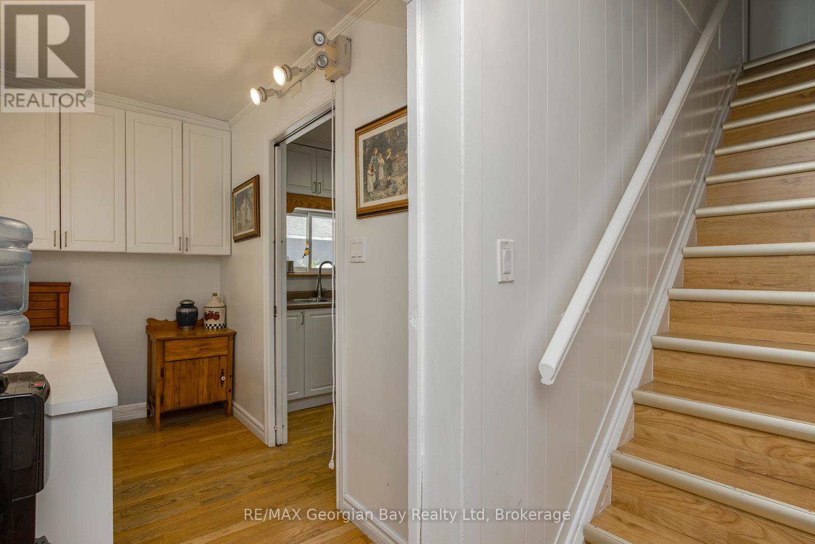 178 Church Street, Penetanguishene, Ontario  L9M 1E6 - Photo 4 - S13446382