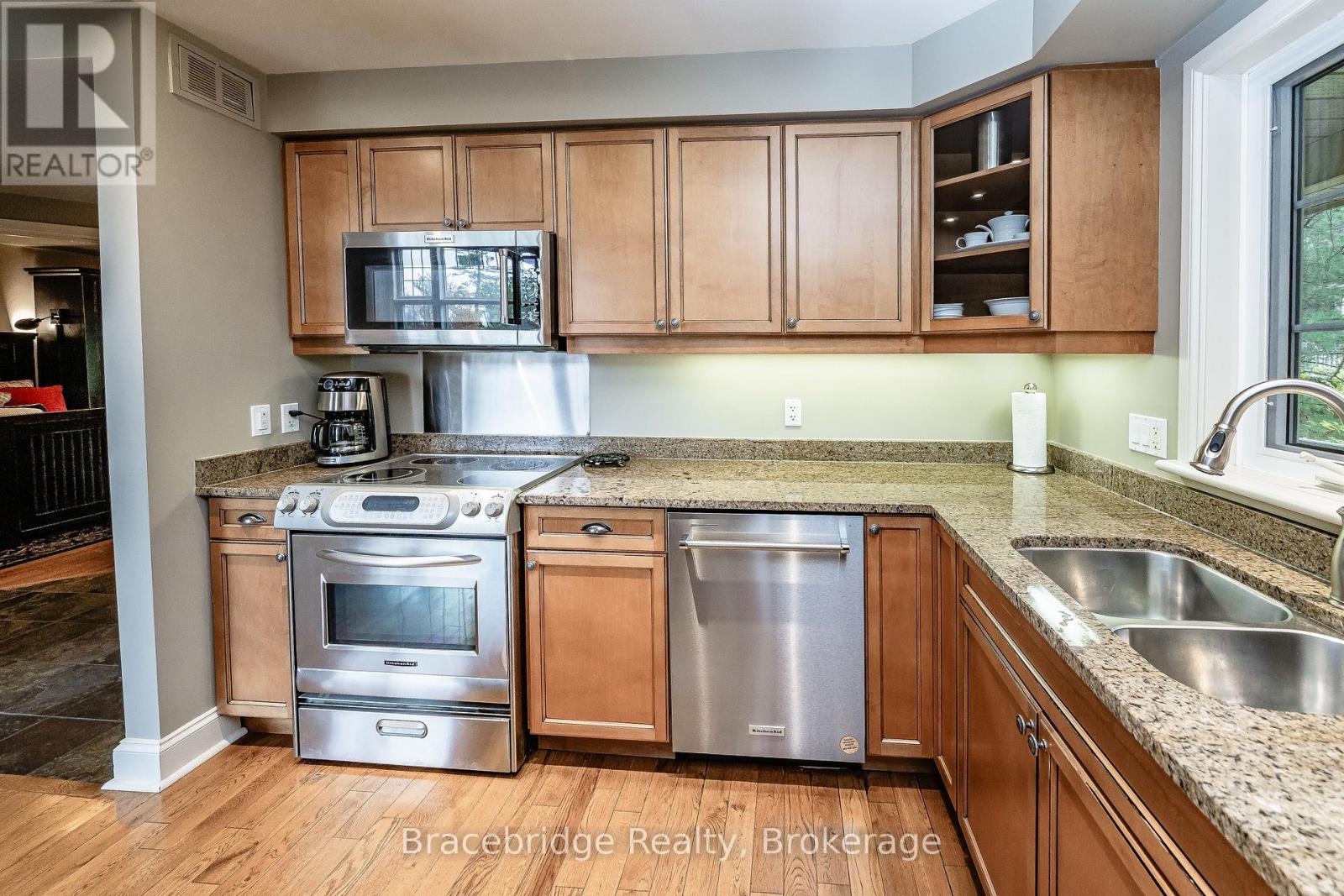 Carling 5 W3 - 3876 Muskoka Rd 118 Highway W, Muskoka Lakes, Ontario  P0B 1J0 - Photo 11 - X13446334