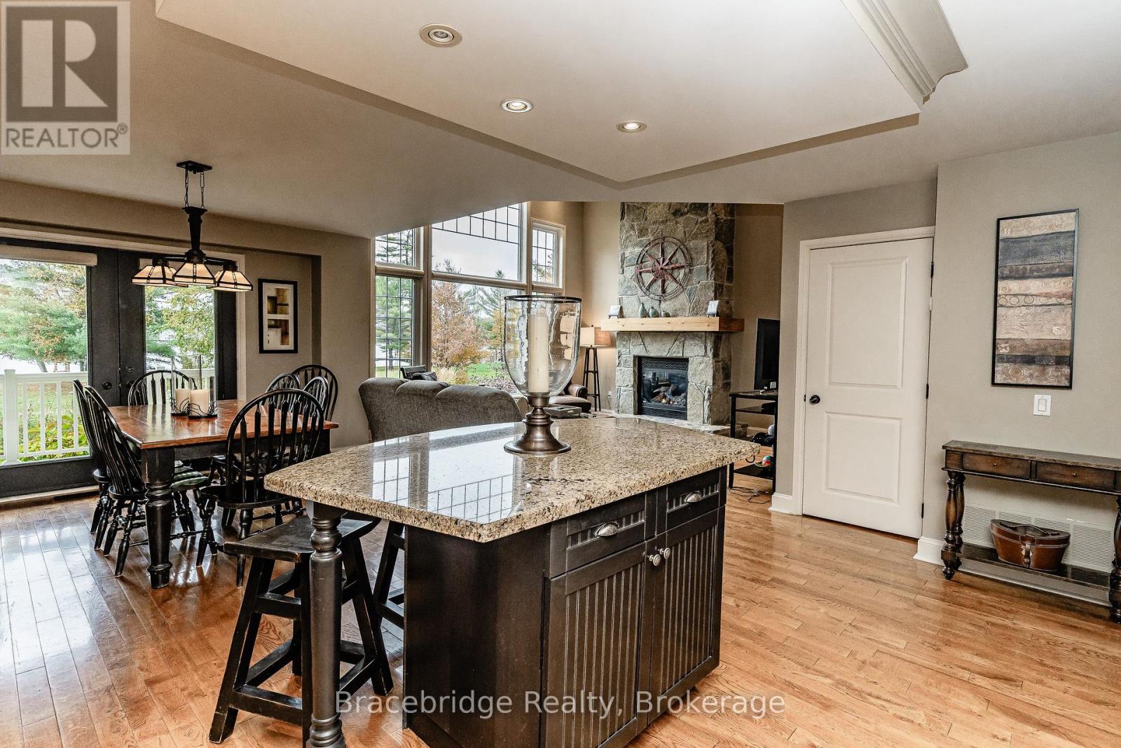 Carling 5 W3 - 3876 Muskoka Rd 118 Highway W, Muskoka Lakes, Ontario  P0B 1J0 - Photo 13 - X13446334