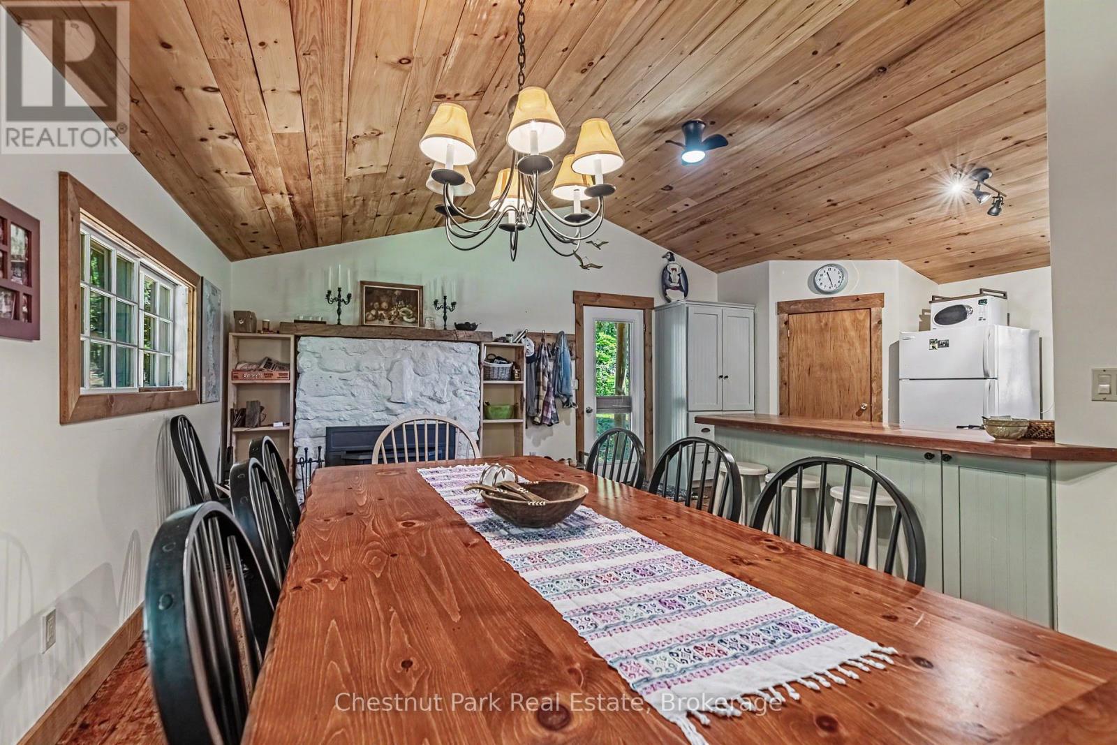 79 Pine Tree Harbour Road, Northern Bruce Peninsula, Ontario  N0H 1Z0 - Photo 19 - X13446486