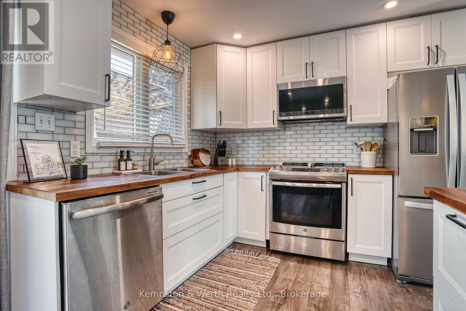 745 Lavery Street, North Perth, Ontario  N4W 3T4 - Photo 17 - X13446490