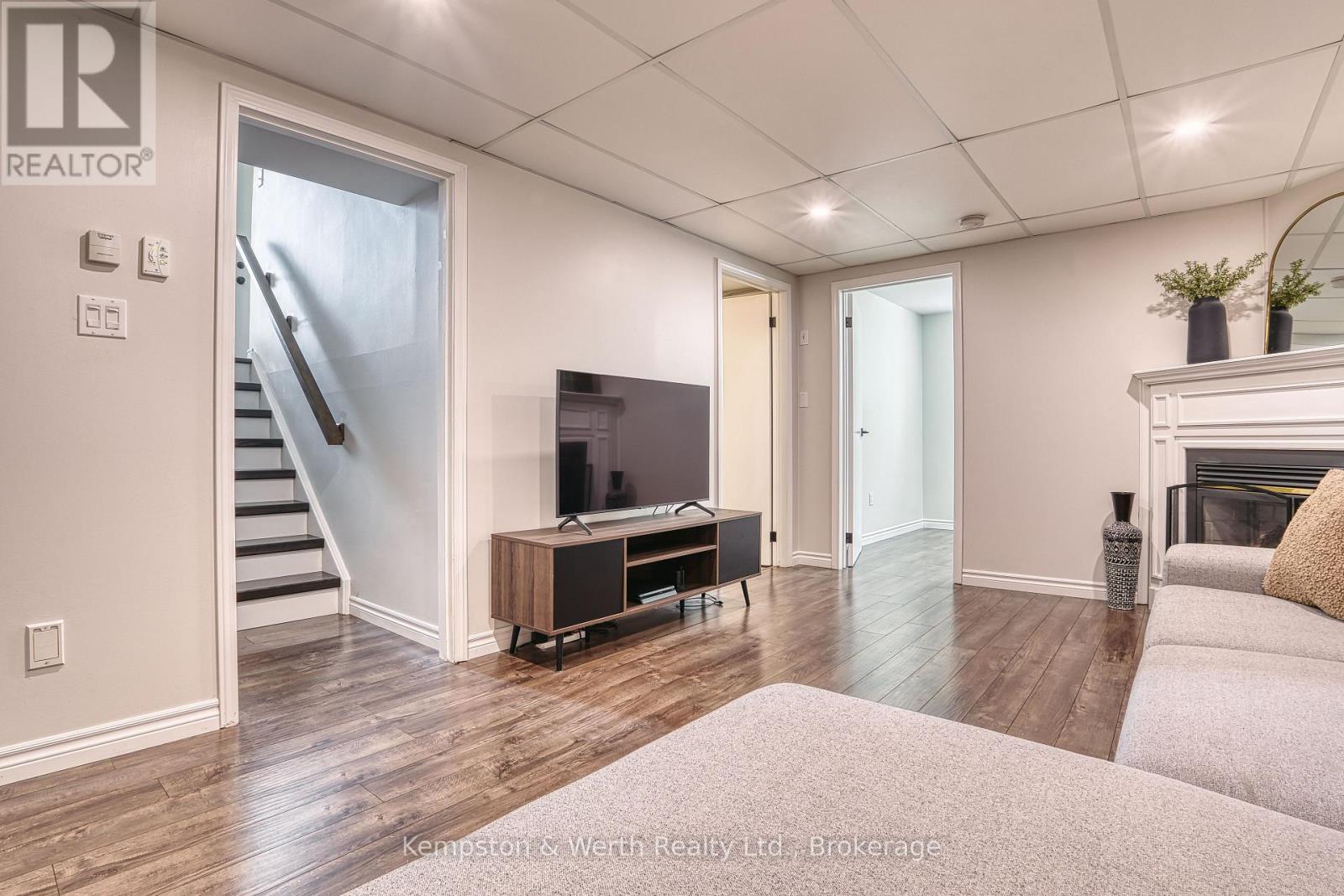 745 Lavery Street, North Perth, Ontario  N4W 3T4 - Photo 36 - X13446490