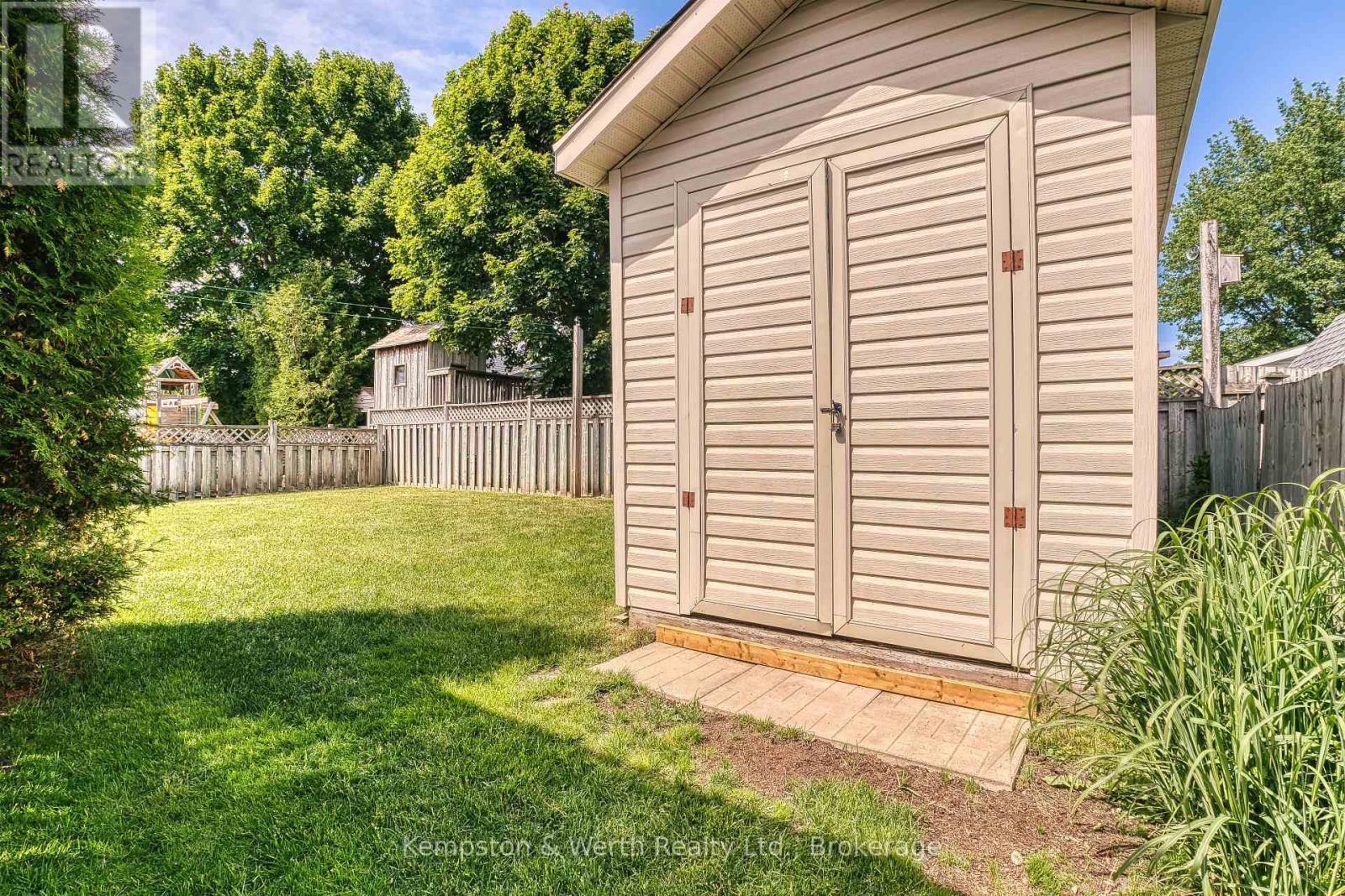 745 Lavery Street, North Perth, Ontario  N4W 3T4 - Photo 42 - X13446490