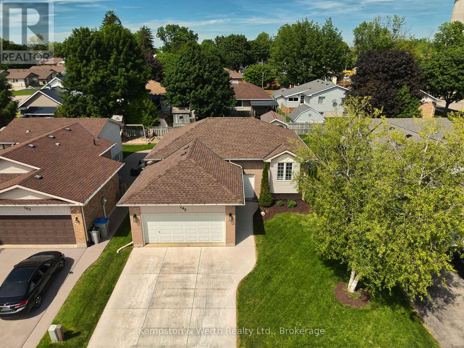 745 Lavery Street, North Perth, Ontario  N4W 3T4 - Photo 43 - X13446490
