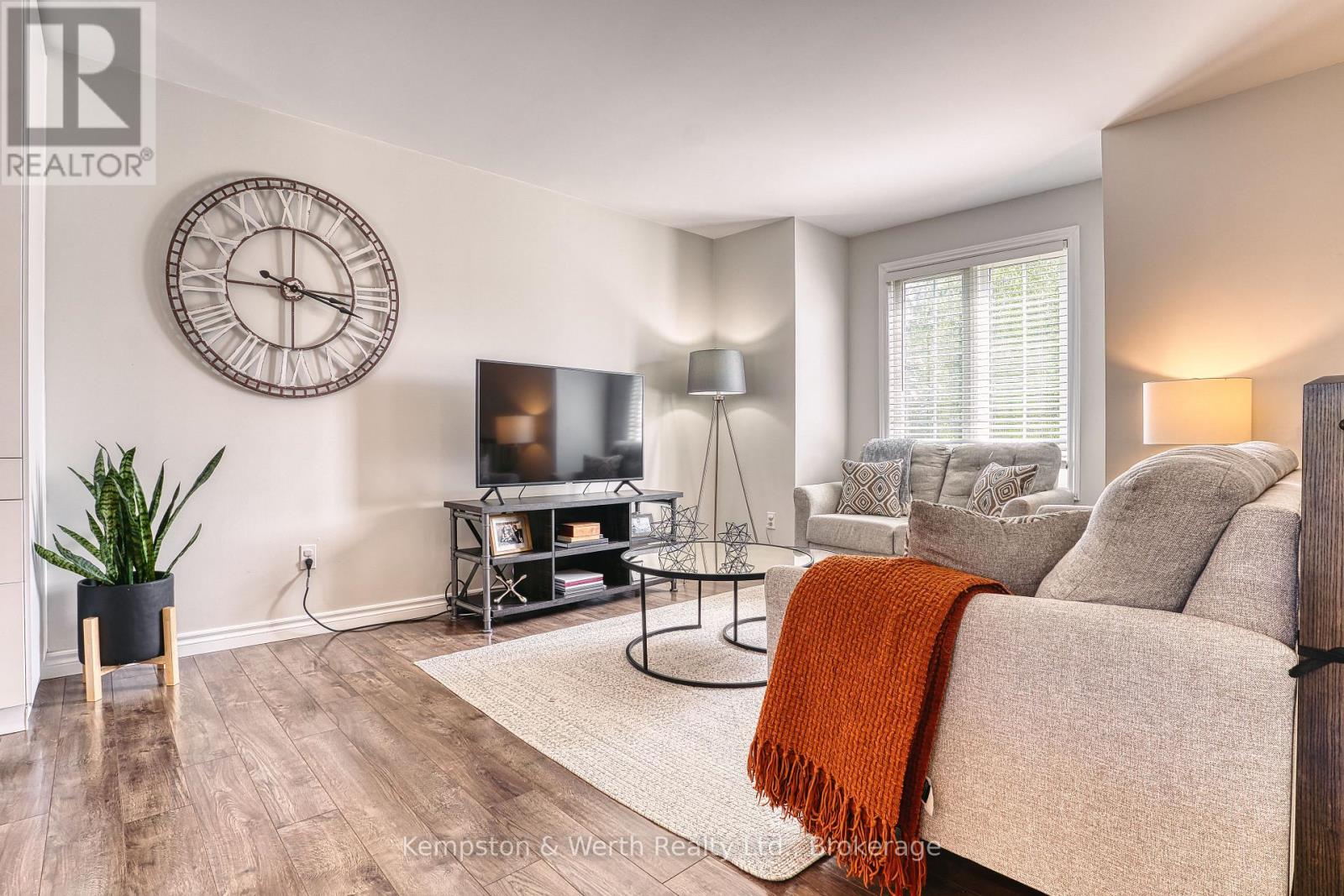 745 Lavery Street, North Perth, Ontario  N4W 3T4 - Photo 8 - X13446490