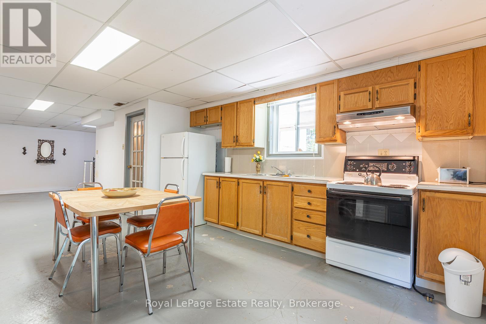 632 Bannister Drive, South Bruce Peninsula, Ontario  N0H 2G0 - Photo 31 - X13446734