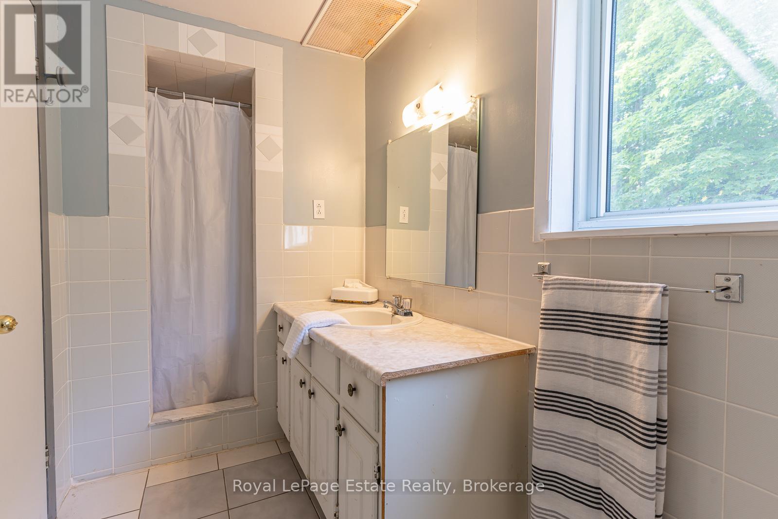 632 Bannister Drive, South Bruce Peninsula, Ontario  N0H 2G0 - Photo 40 - X13446734