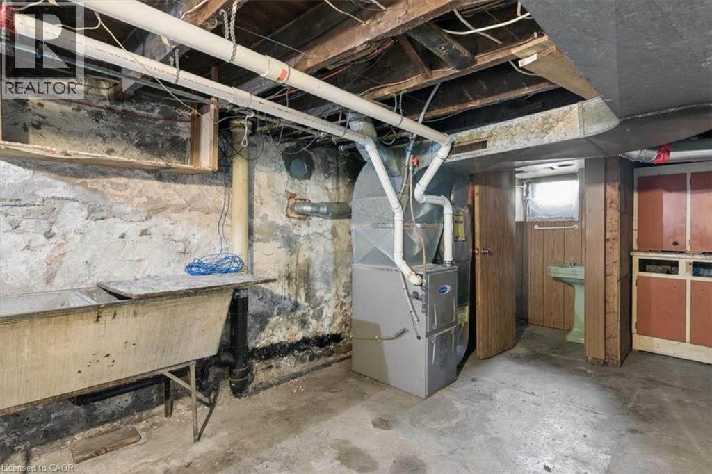 427 Duke Street W, Kitchener, Ontario  N2H 3Y6 - Photo 23 - 40838864