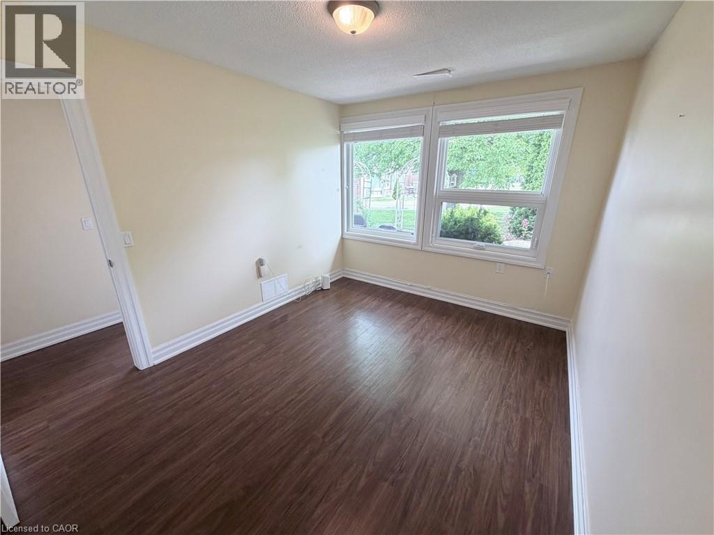 9 Gates Lane, Hamilton, Ontario  L9B 1T8 - Photo 10 - 40838163