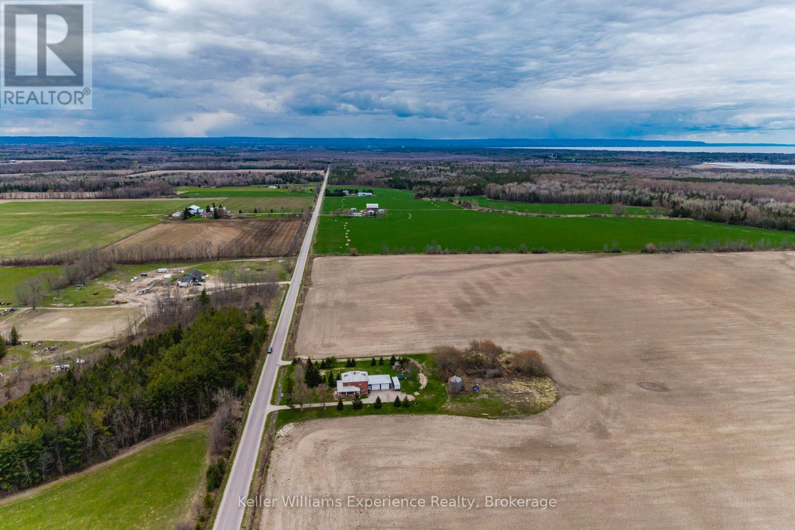 2936 Flos 6 Road W, Springwater, Ontario  L0L 1P0 - Photo 44 - S13446826