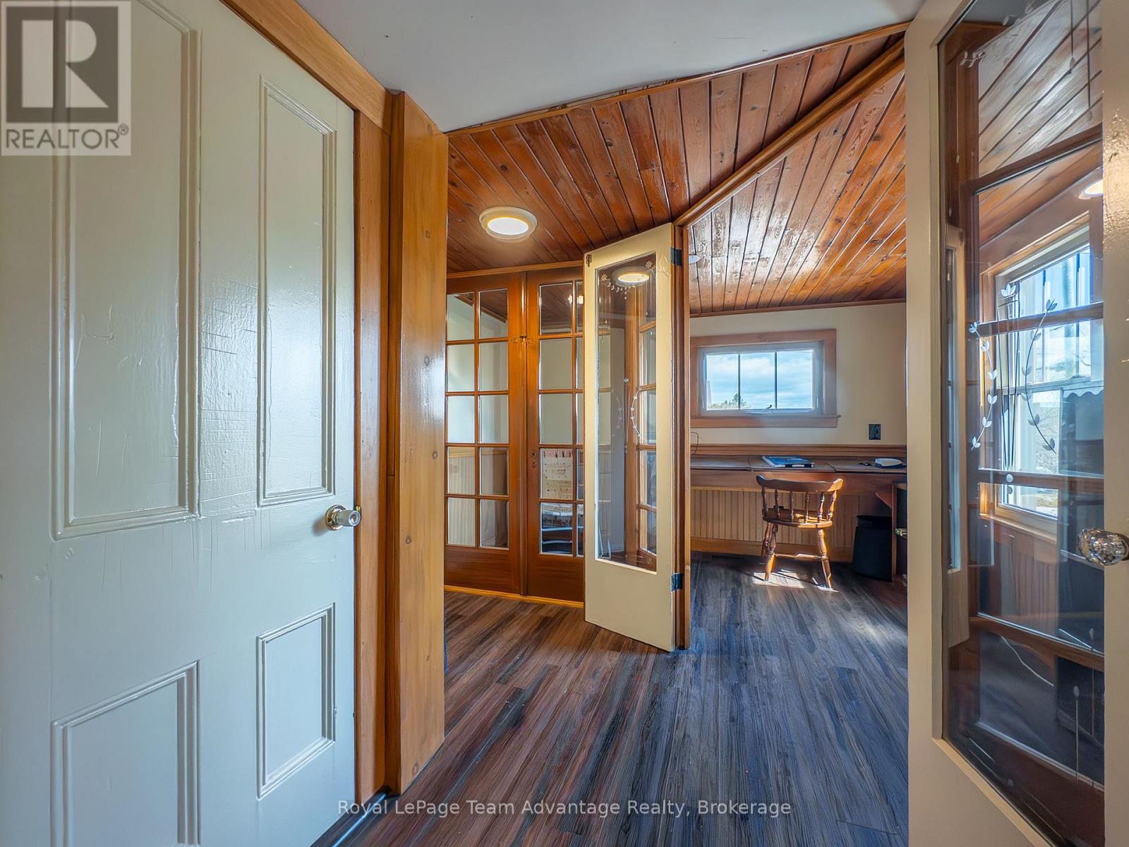 945 Riverside Drive, Parry Sound Remote Area, Ontario  P0G 1A0 - Photo 14 - X13446936