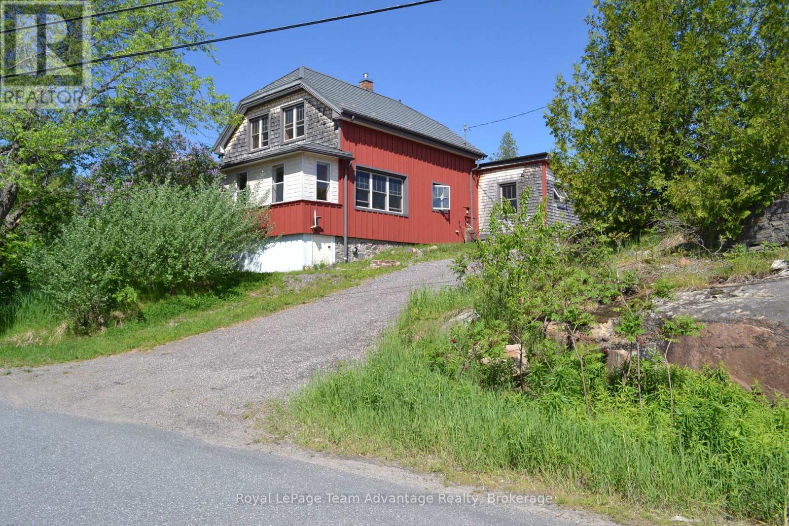 945 Riverside Drive, Parry Sound Remote Area, Ontario  P0G 1A0 - Photo 2 - X13446936