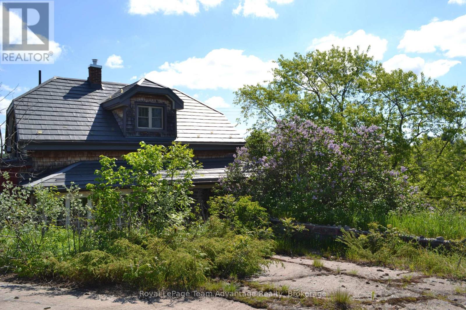 945 Riverside Drive, Parry Sound Remote Area, Ontario  P0G 1A0 - Photo 3 - X13446936