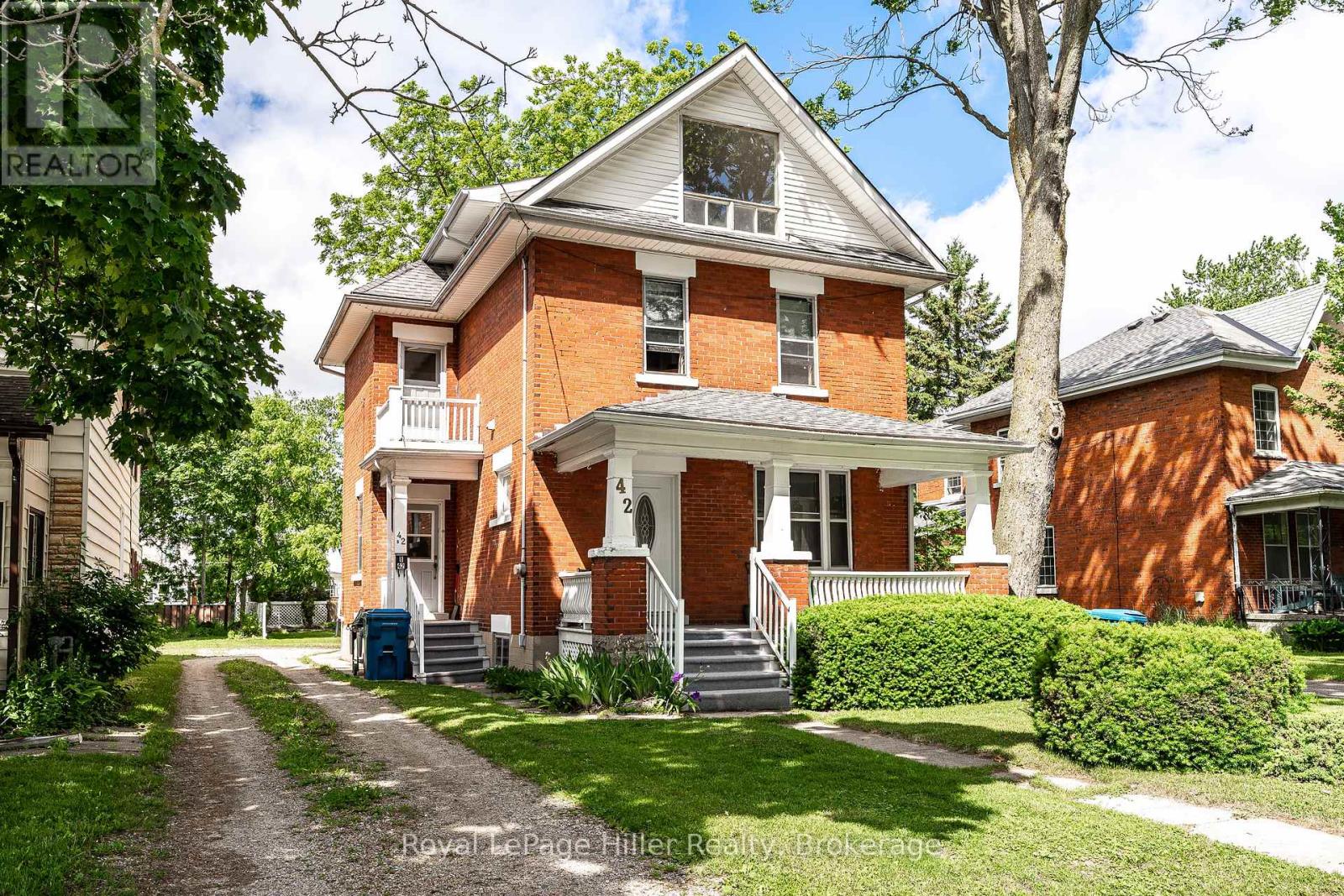 42 Home Street, Stratford, Ontario  N5A 1Z7 - Photo 2 - X13447224
