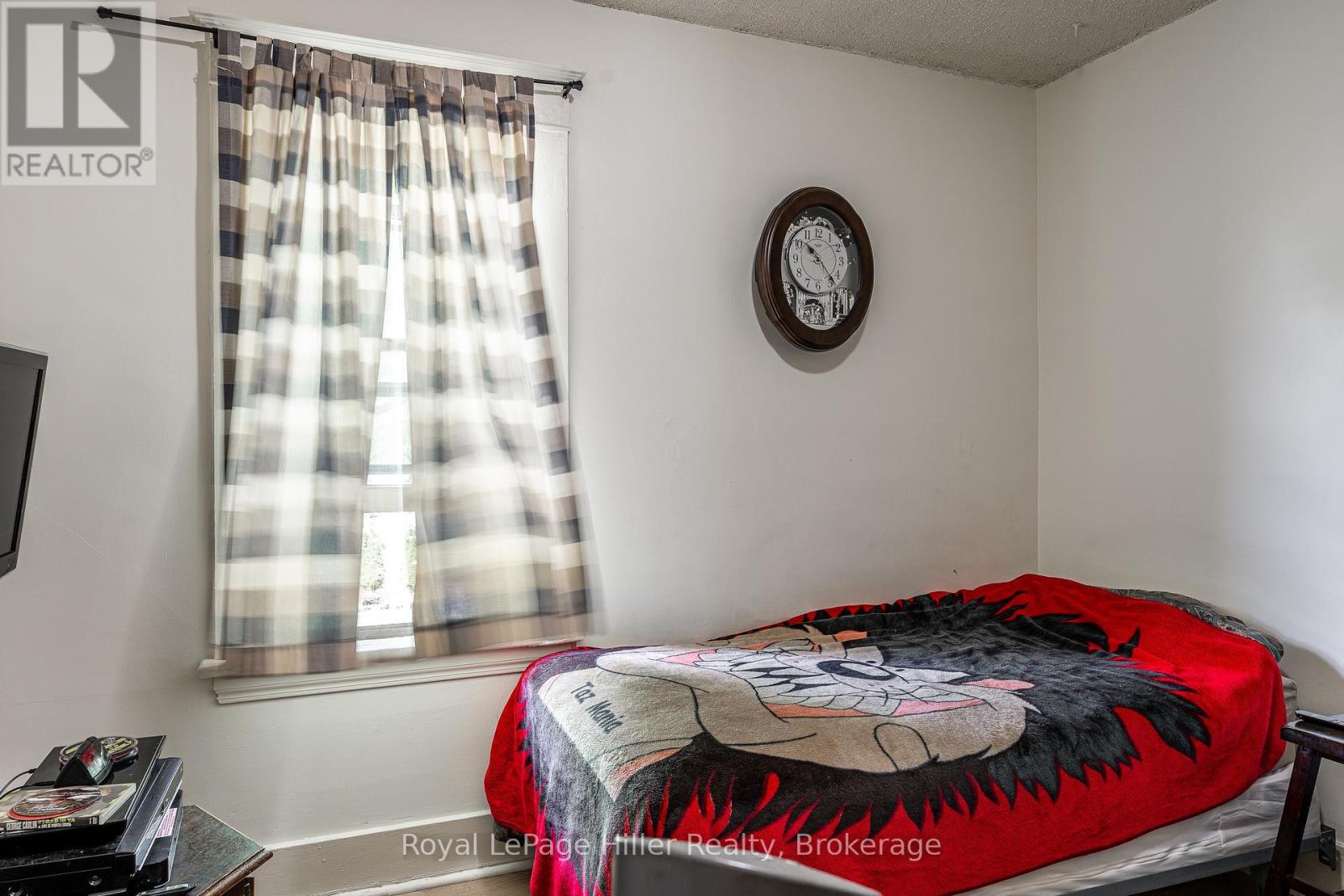 42 Home Street, Stratford, Ontario  N5A 1Z7 - Photo 9 - X13447224