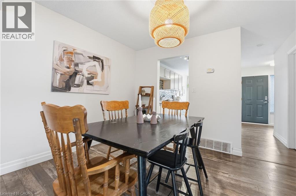 10 Burke Drive, Caledonia, Ontario  N3W 1C3 - Photo 12 - 40840028