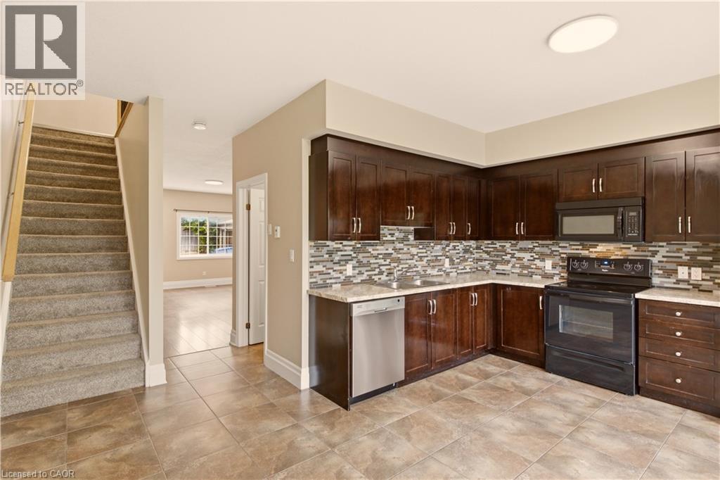 1180 Countrystone Drive Unit# 14, Kitchener, Ontario  N2N 0B9 - Photo 9 - 40839575