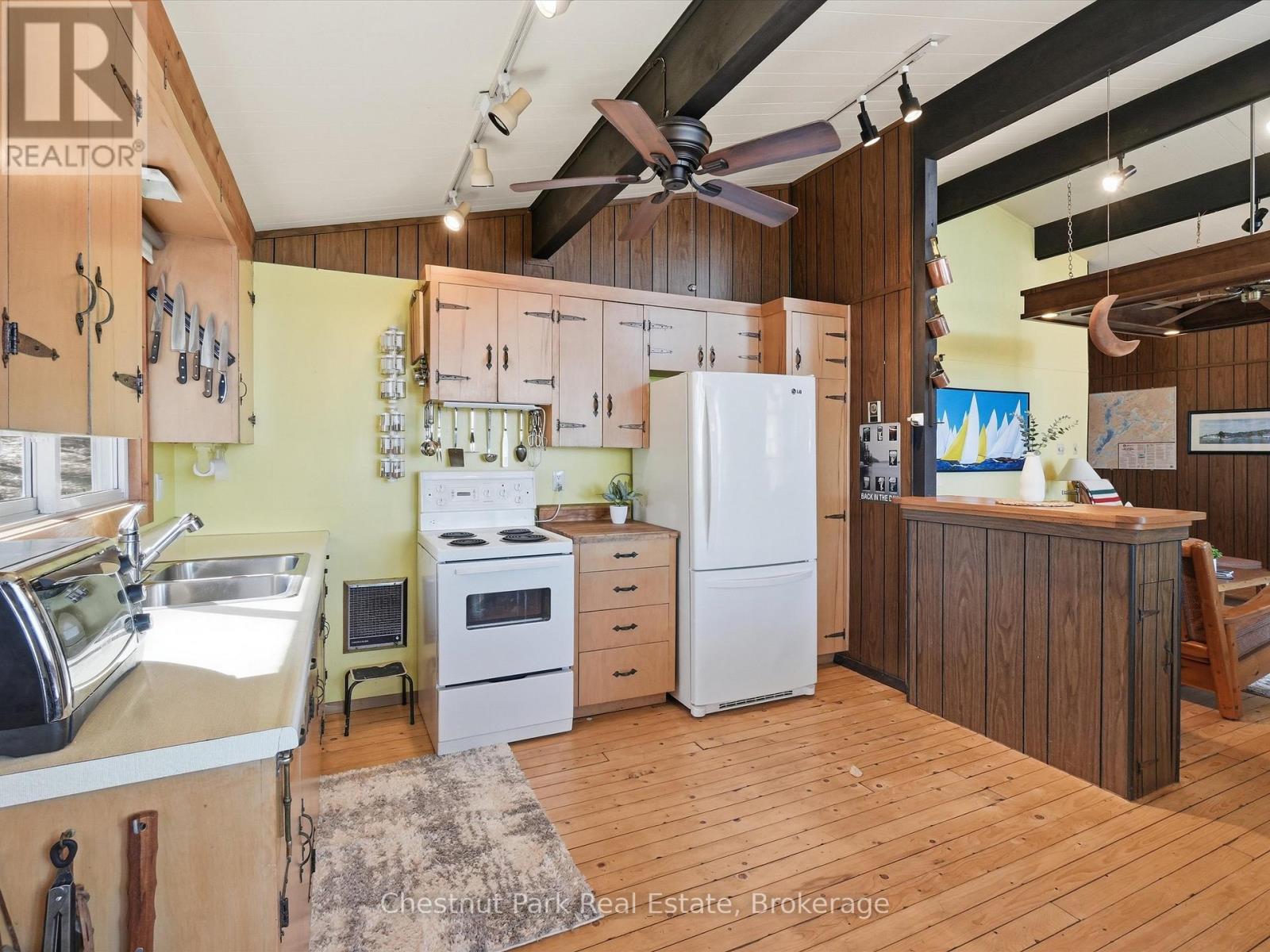 1087 Glenmount Road, Lake Of Bays, Ontario  P0B 1A0 - Photo 5 - X13447650