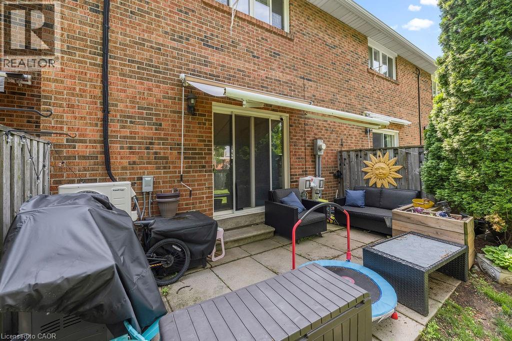 125 Livingston Avenue Unit# 34, Grimsby, Ontario  L3M 4S5 - Photo 8 - 40840010