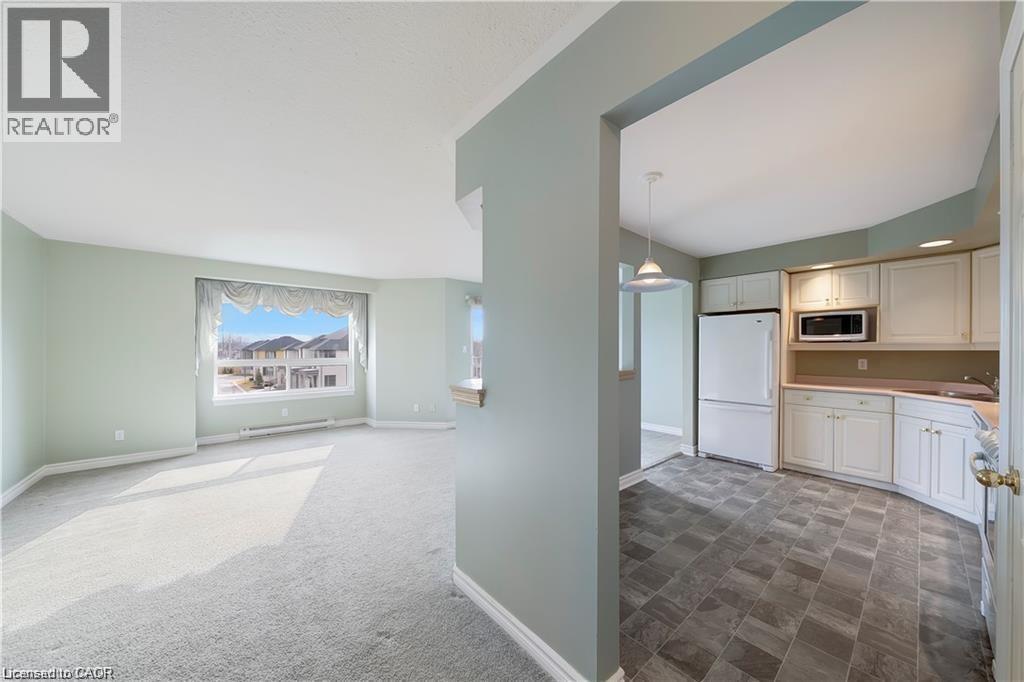 1061 Vansickle Road N Unit# 303b, St. Catharines, Ontario  L2M 2X4 - Photo 2 - 40839945
