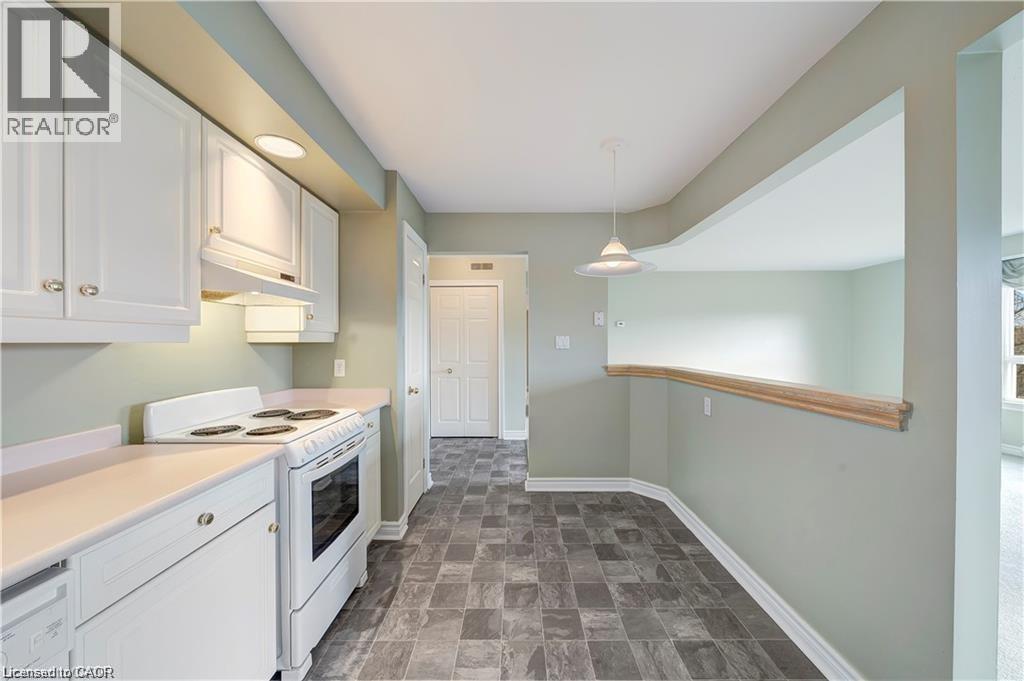 1061 Vansickle Road N Unit# 303b, St. Catharines, Ontario  L2M 2X4 - Photo 5 - 40839945