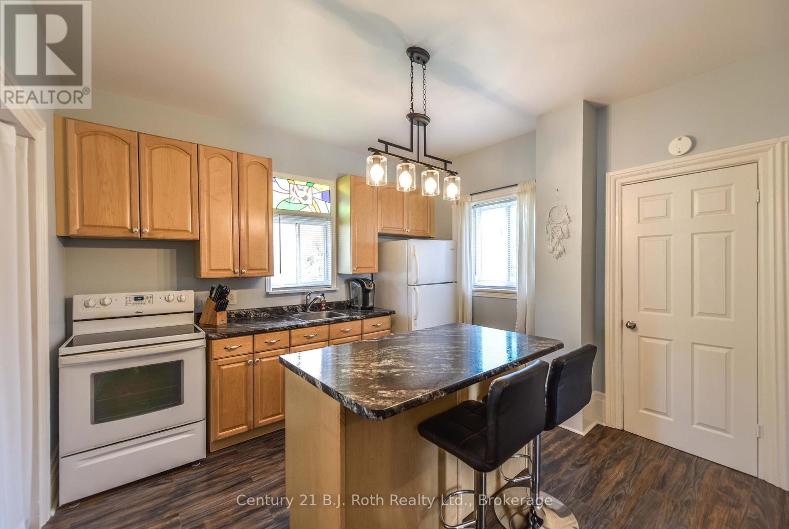 33 Sussex Street S, Kawartha Lakes, Ontario  K9V 3E7 - Photo 23 - X13447950