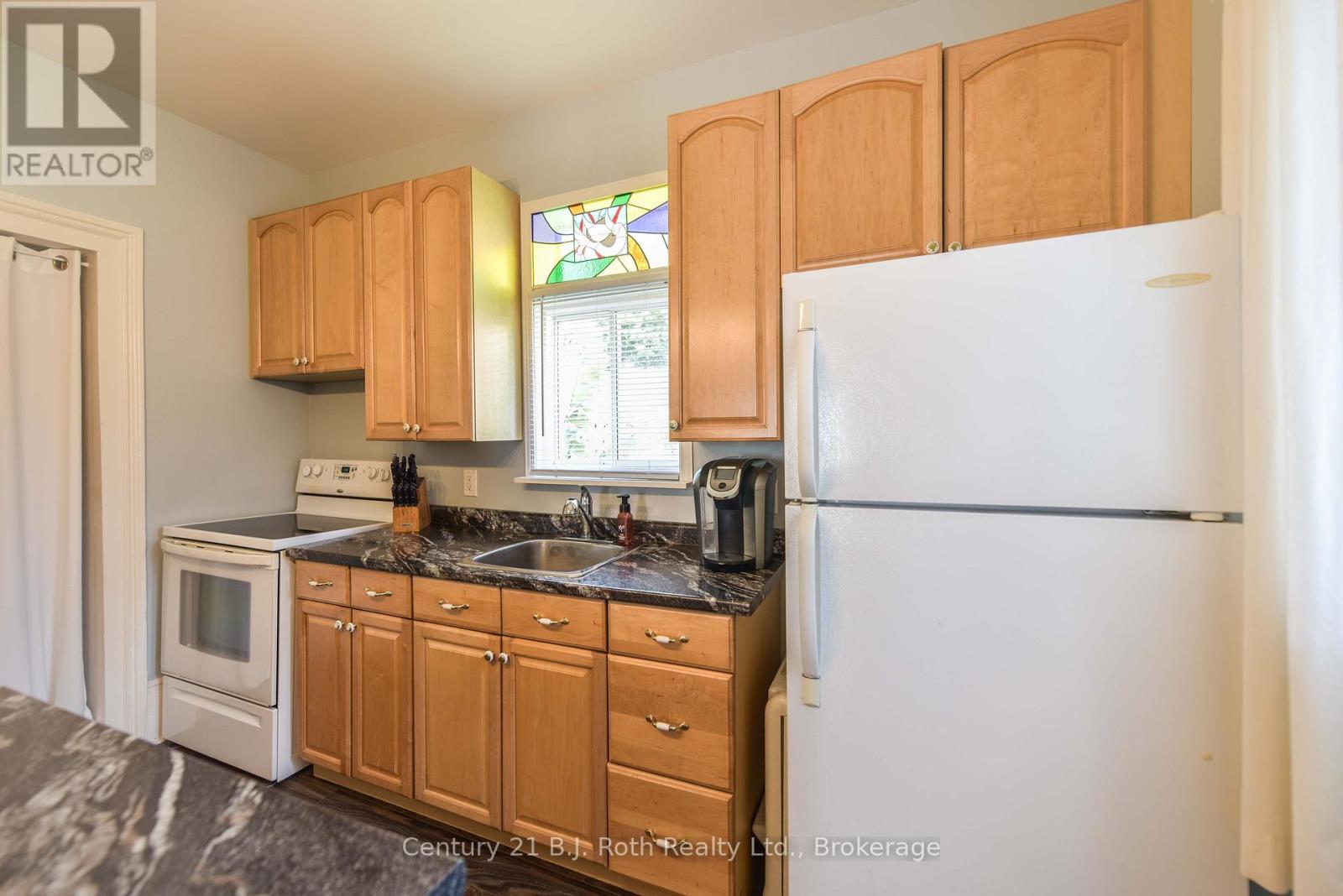 33 Sussex Street S, Kawartha Lakes, Ontario  K9V 3E7 - Photo 24 - X13447950