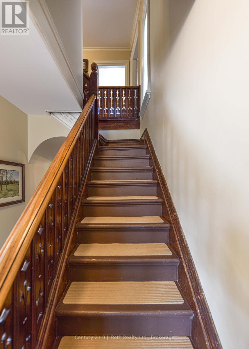 33 Sussex Street S, Kawartha Lakes, Ontario  K9V 3E7 - Photo 26 - X13447950
