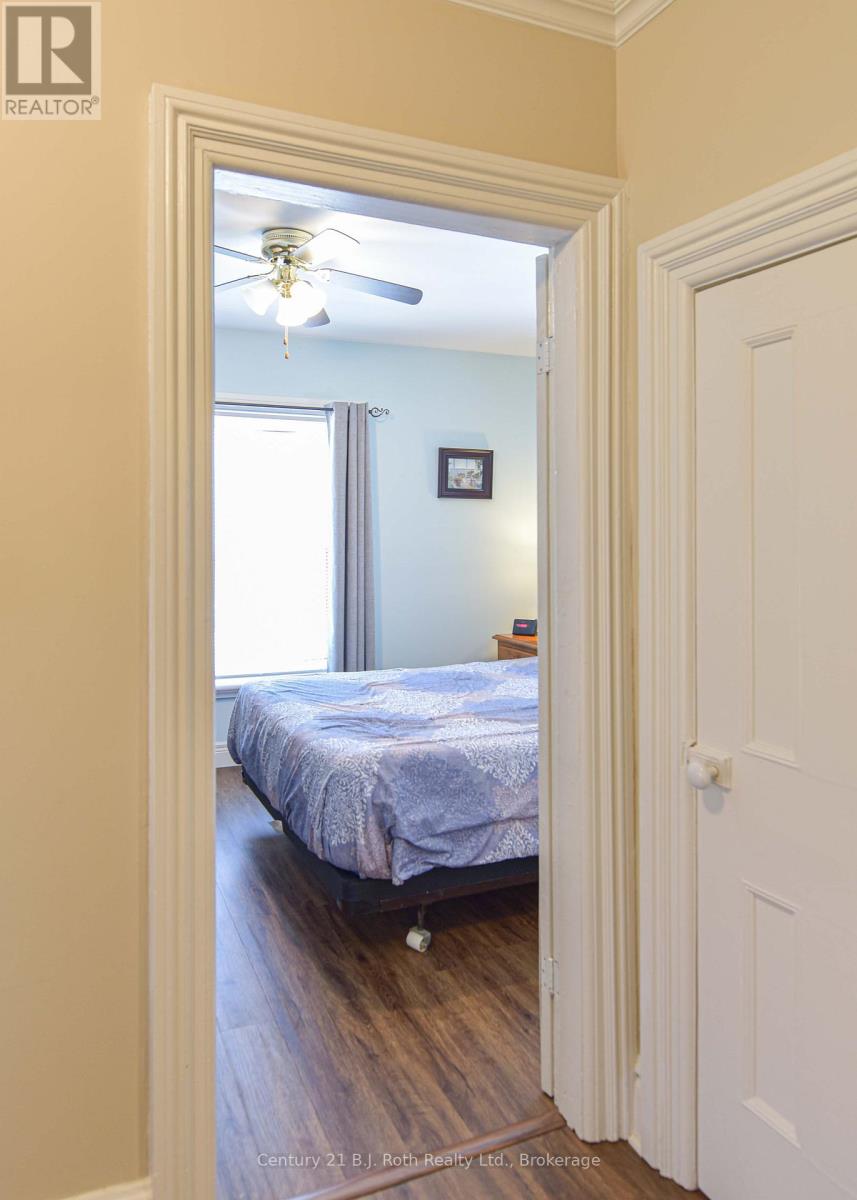 33 Sussex Street S, Kawartha Lakes, Ontario  K9V 3E7 - Photo 45 - X13447950