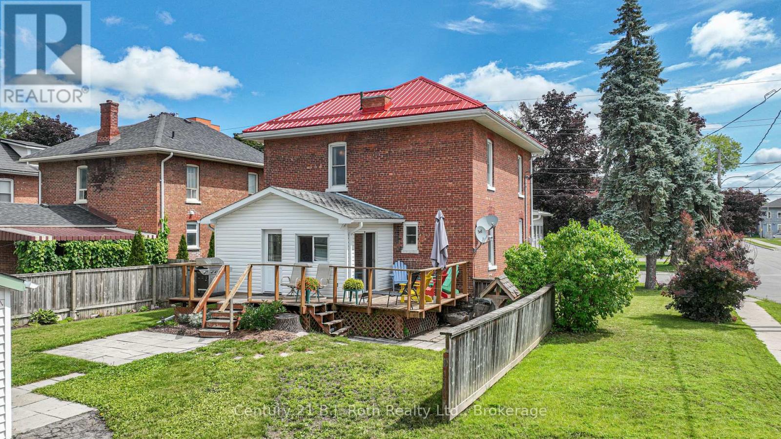 33 Sussex Street S, Kawartha Lakes, Ontario  K9V 3E7 - Photo 5 - X13447950