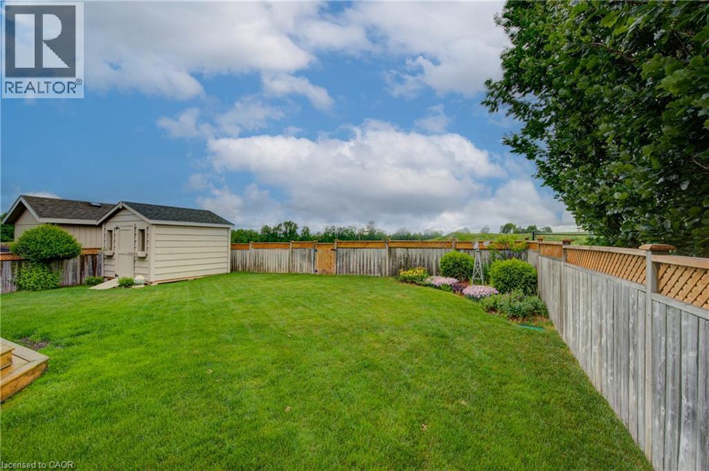 32 Applewood Street, Plattsville, Ontario  N0J 1S0 - Photo 35 - 40840041
