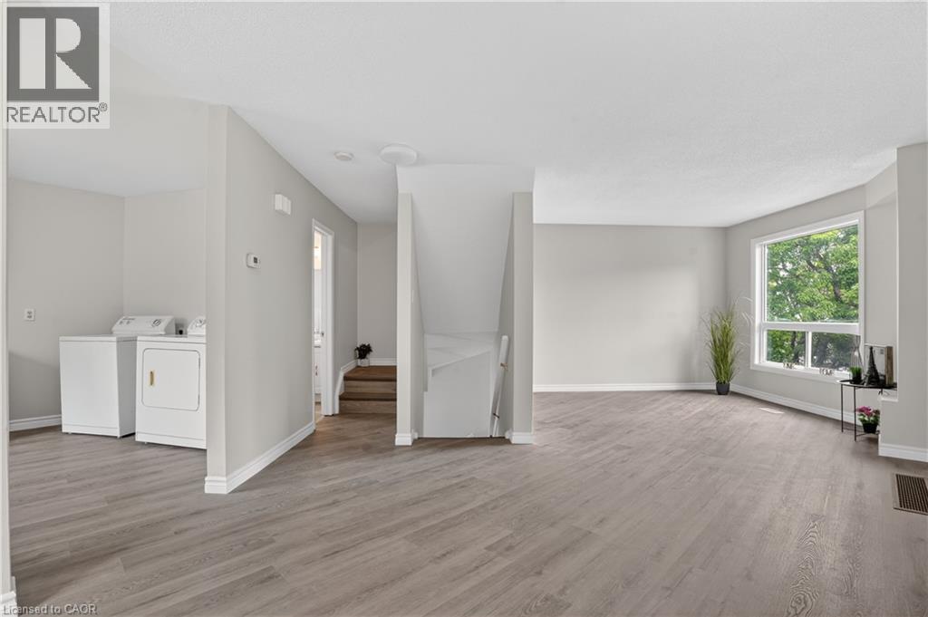 60 Elmsdale Drive Unit# 66, Kitchener, Ontario  N2E 2G4 - Photo 10 - 40839532