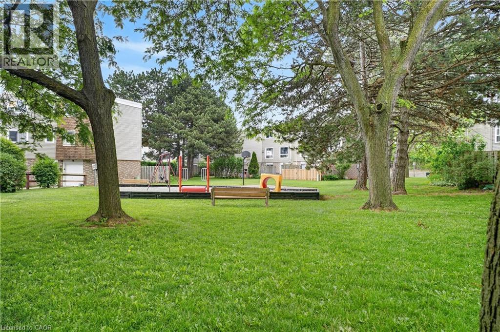 60 Elmsdale Drive Unit# 66, Kitchener, Ontario  N2E 2G4 - Photo 25 - 40839532