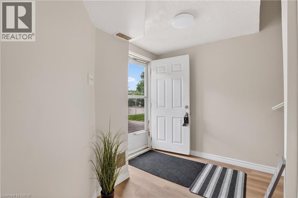 60 Elmsdale Drive Unit# 66, Kitchener, Ontario  N2E 2G4 - Photo 6 - 40839532