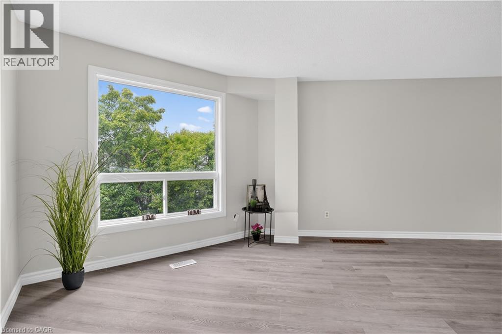 60 Elmsdale Drive Unit# 66, Kitchener, Ontario  N2E 2G4 - Photo 7 - 40839532