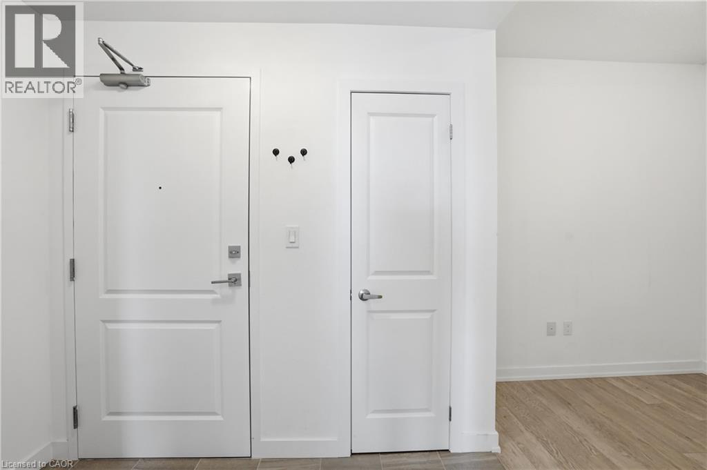 460 Dundas Street E Unit# 1008, Waterdown, Ontario  L8B 2A5 - Photo 5 - 40839864