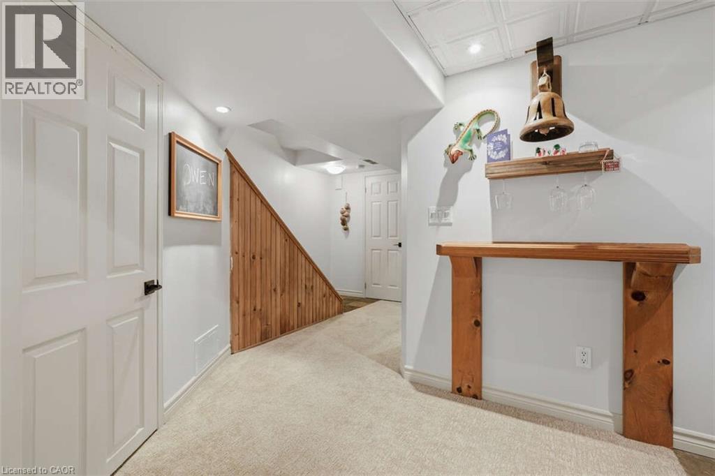 1531 Upper Wellington Street, Hamilton, Ontario  L9B 2H4 - Photo 37 - 40840142