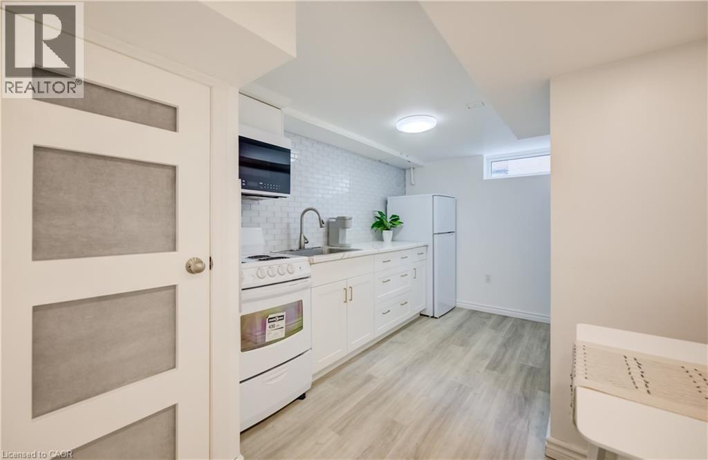 152 Clark Avenue, Kitchener, Ontario  N2C 1Y5 - Photo 27 - 40839709