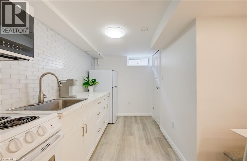 152 Clark Avenue, Kitchener, Ontario  N2C 1Y5 - Photo 28 - 40839709