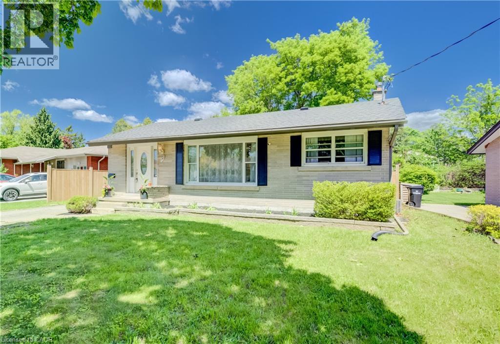 152 Clark Avenue, Kitchener, Ontario  N2C 1Y5 - Photo 3 - 40839709
