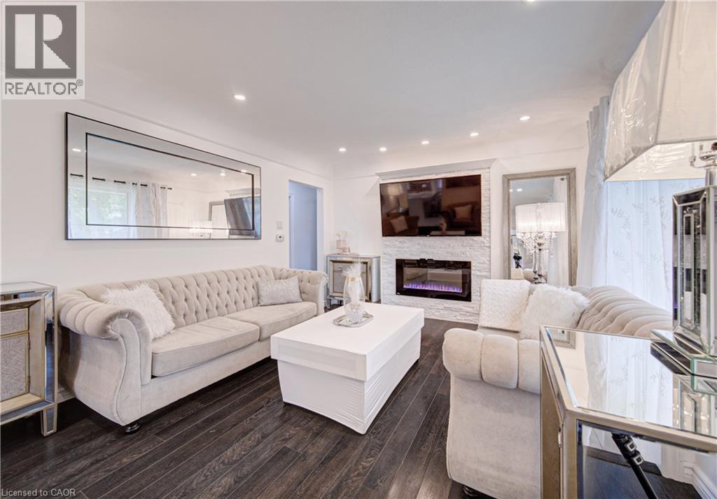 152 Clark Avenue, Kitchener, Ontario  N2C 1Y5 - Photo 4 - 40839709