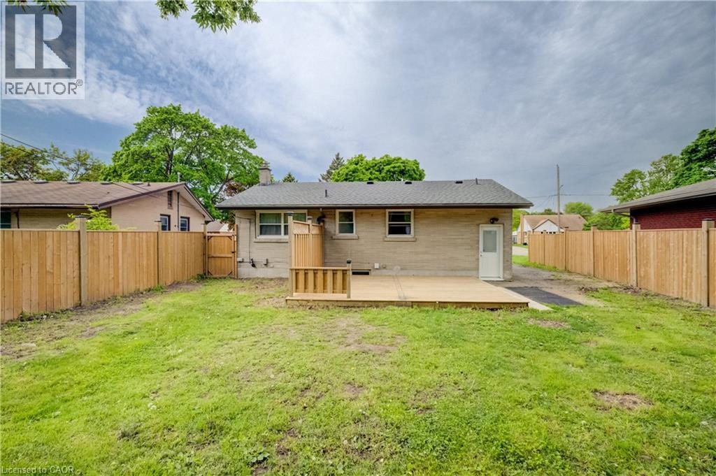 152 Clark Avenue, Kitchener, Ontario  N2C 1Y5 - Photo 41 - 40839709