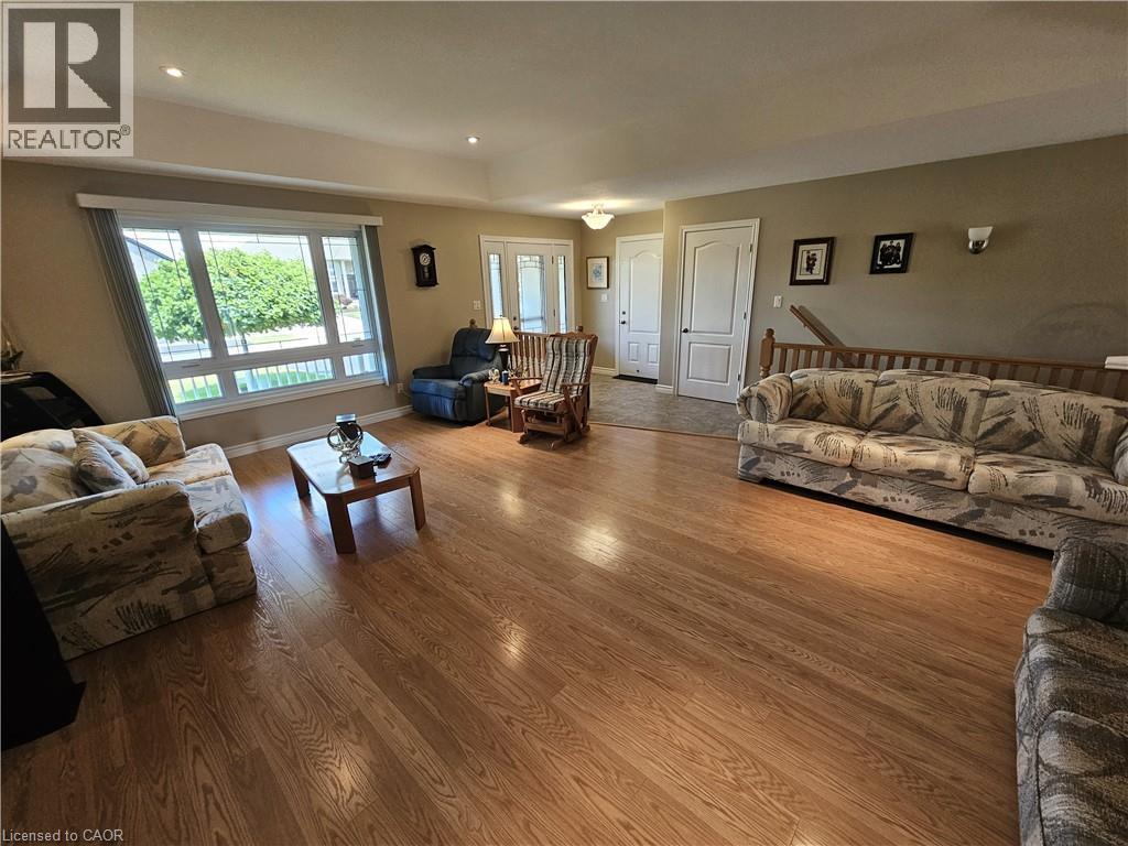 39 Ross Avenue N, Simcoe, Ontario  N3Y 0B2 - Photo 15 - 40837216