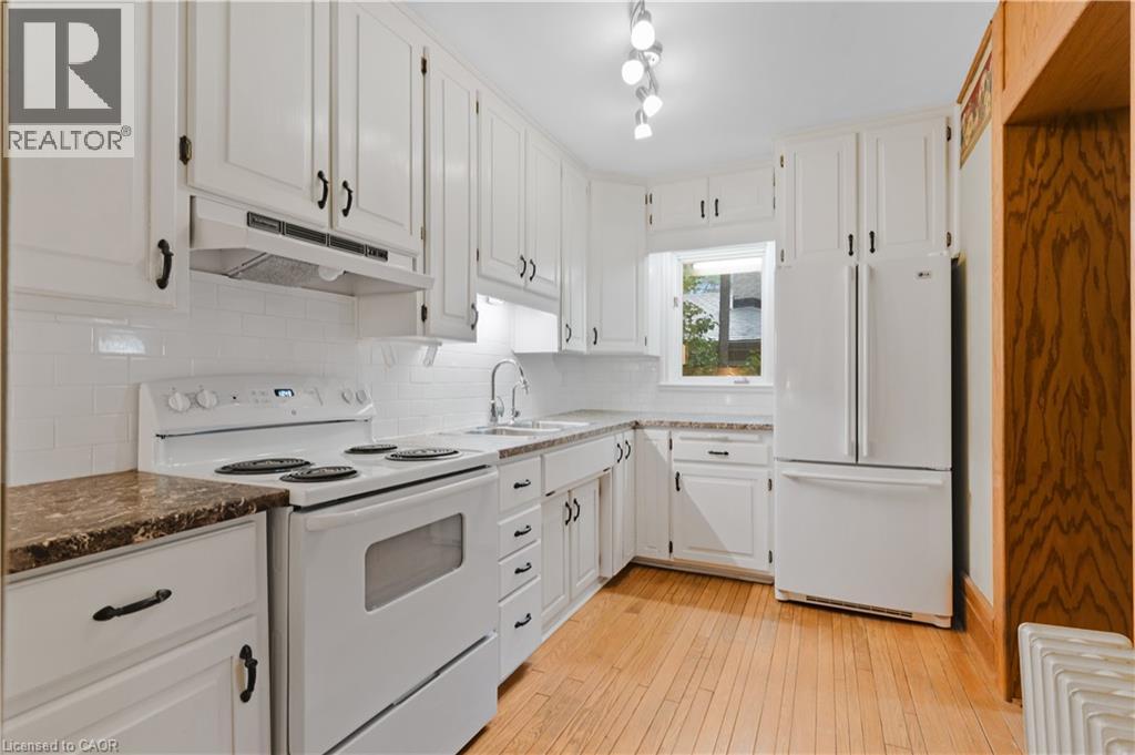136 Blair Road, Cambridge, Ontario  N1S 2J4 - Photo 15 - 40840047