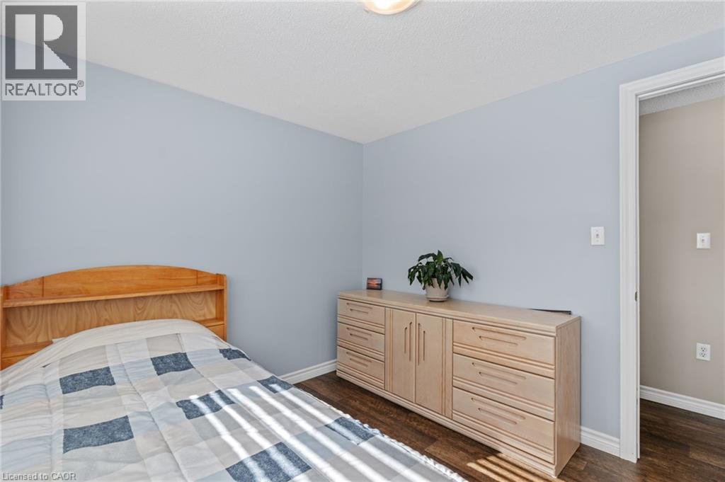 218 Arris Crescent, Mitchell, Ontario  N0K 1N0 - Photo 31 - 40840031