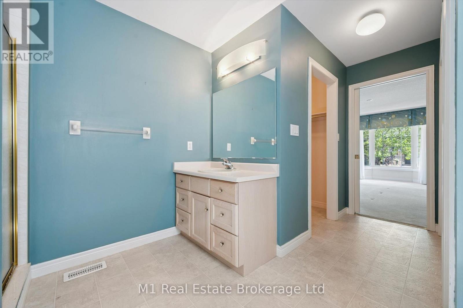 55 Honeysuckle Drive, Guelph, Ontario  N1G 4X7 - Photo 17 - X13449232