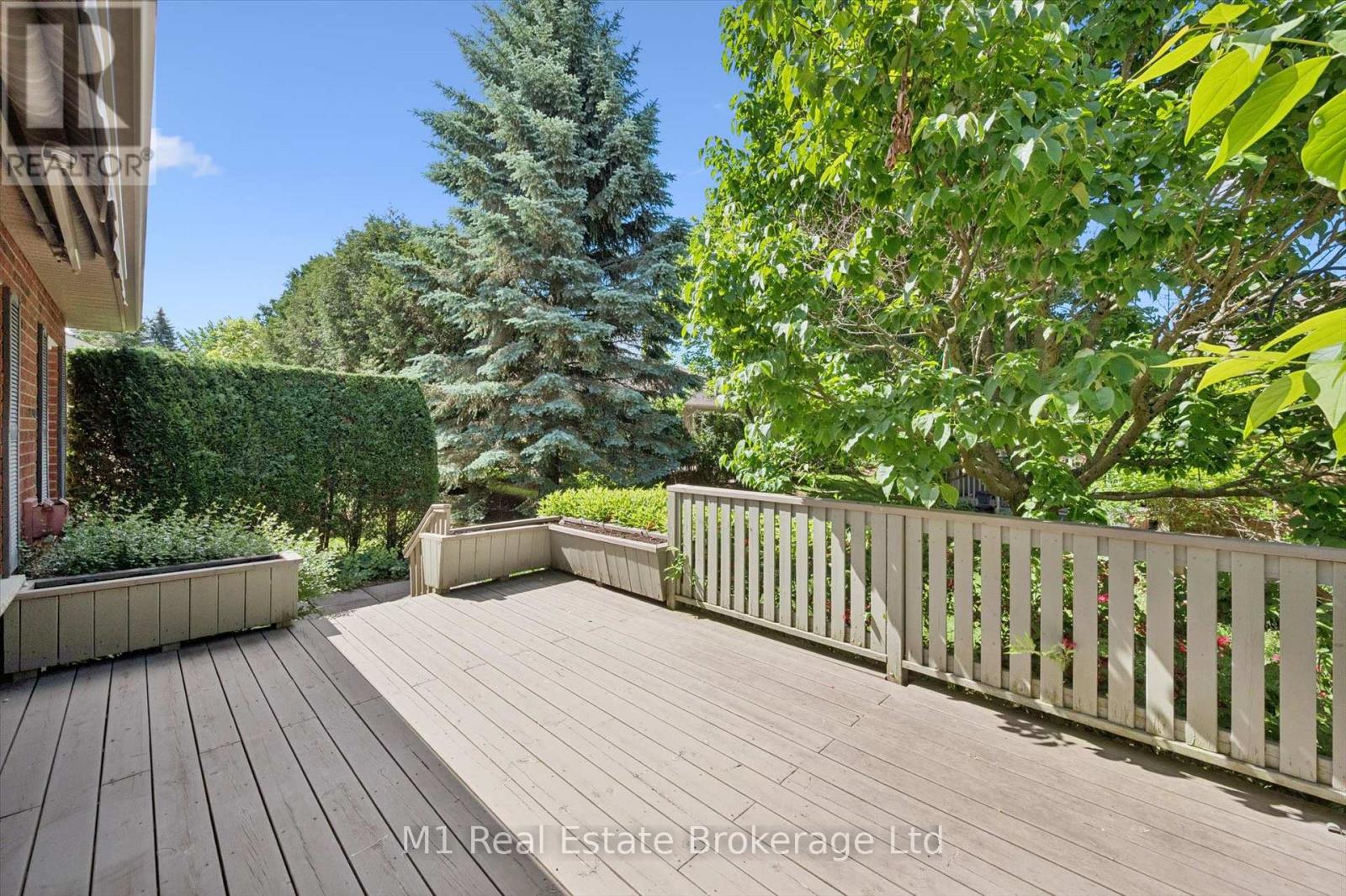 55 Honeysuckle Drive, Guelph, Ontario  N1G 4X7 - Photo 40 - X13449232
